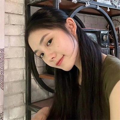 河畔旅馆
